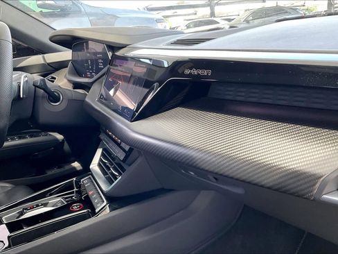 Used 2023 Audi e-tron GT Prestige w/ Prestige Package AWD/4WD image 17