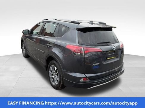 Used 2017 Toyota RAV4 XLE w/ Convenience Package AWD/4WD image 6