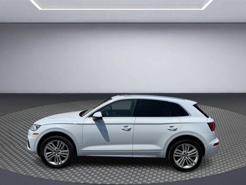 Used 2019 Audi Q5 2.0T Premium Plus w/ Premium Plus Package AWD/4WD image 4
