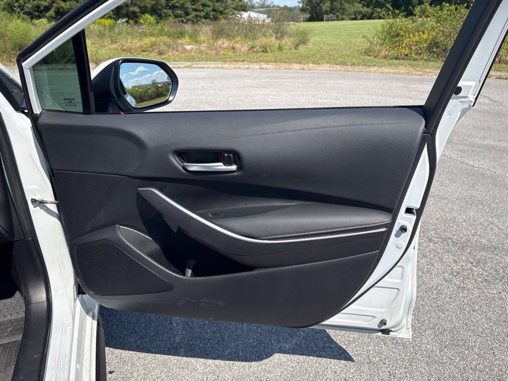 Certified 2024 Toyota Corolla SE FWD image 22