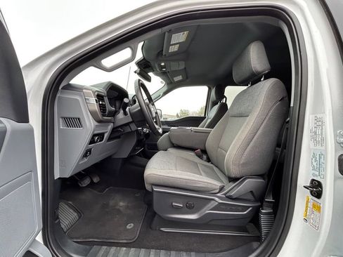 Used 2024 Ford F150 XLT w/ Tow/Haul Package image 2