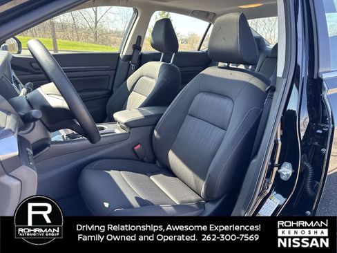 New 2026 Nissan Altima 2.5 SV w/ SV Special Edition Package FWD image 12