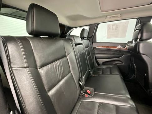 Used 2013 Jeep Grand Cherokee Limited image 15