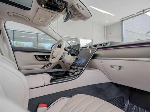 Used 2025 Mercedes-Benz S 63 AMG S image 17