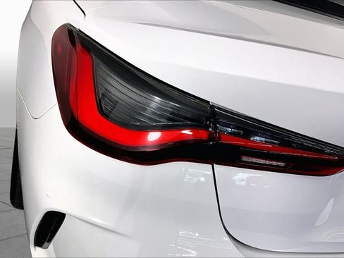 Used 2023 BMW M440i Convertible w/ Premium Package RWD image 27