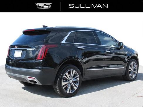 Certified 2025 Cadillac XT5 Premium Luxury image 7