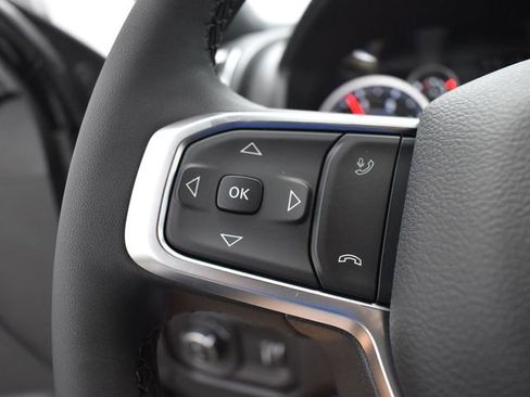 New 2025 RAM 2500 Big Horn AWD/4WD image 17