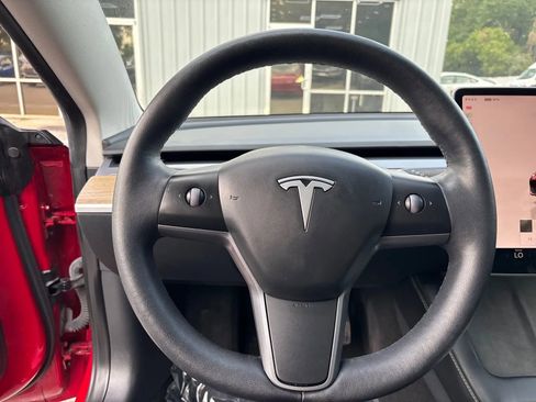 Used 2023 Tesla Model 3 Standard Range RWD image 14
