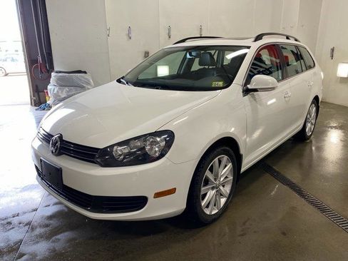 Used 2014 Volkswagen Jetta TDI FWD image 2