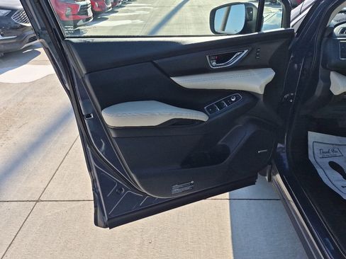 Used 2023 Subaru Ascent Limited w/ Technology Package image 15