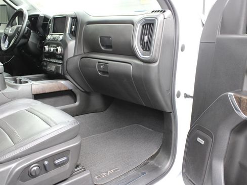 Used 2022 GMC Sierra 2500 Denali AWD/4WD image 42