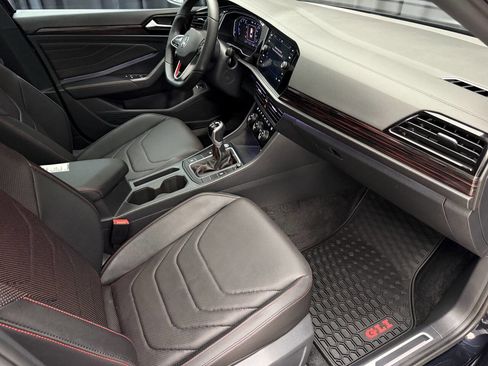 Used 2024 Volkswagen Jetta GLI Autobahn w/ GLI Black Package image 22