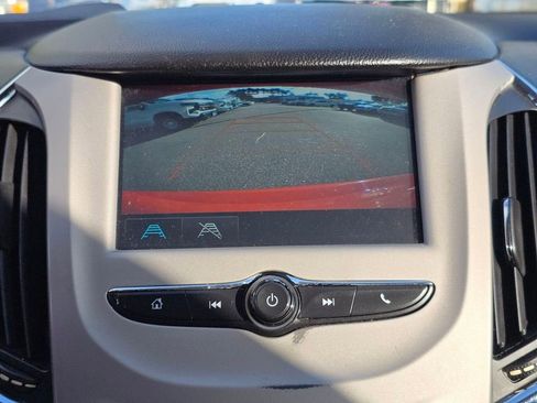 Used 2018 Chevrolet Cruze LS image 20