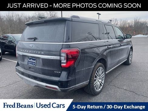 Used 2022 Ford Expedition Max Limited image 3