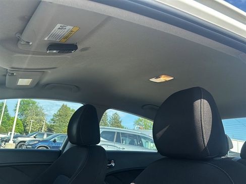 Used 2016 Kia Forte LX FWD image 11