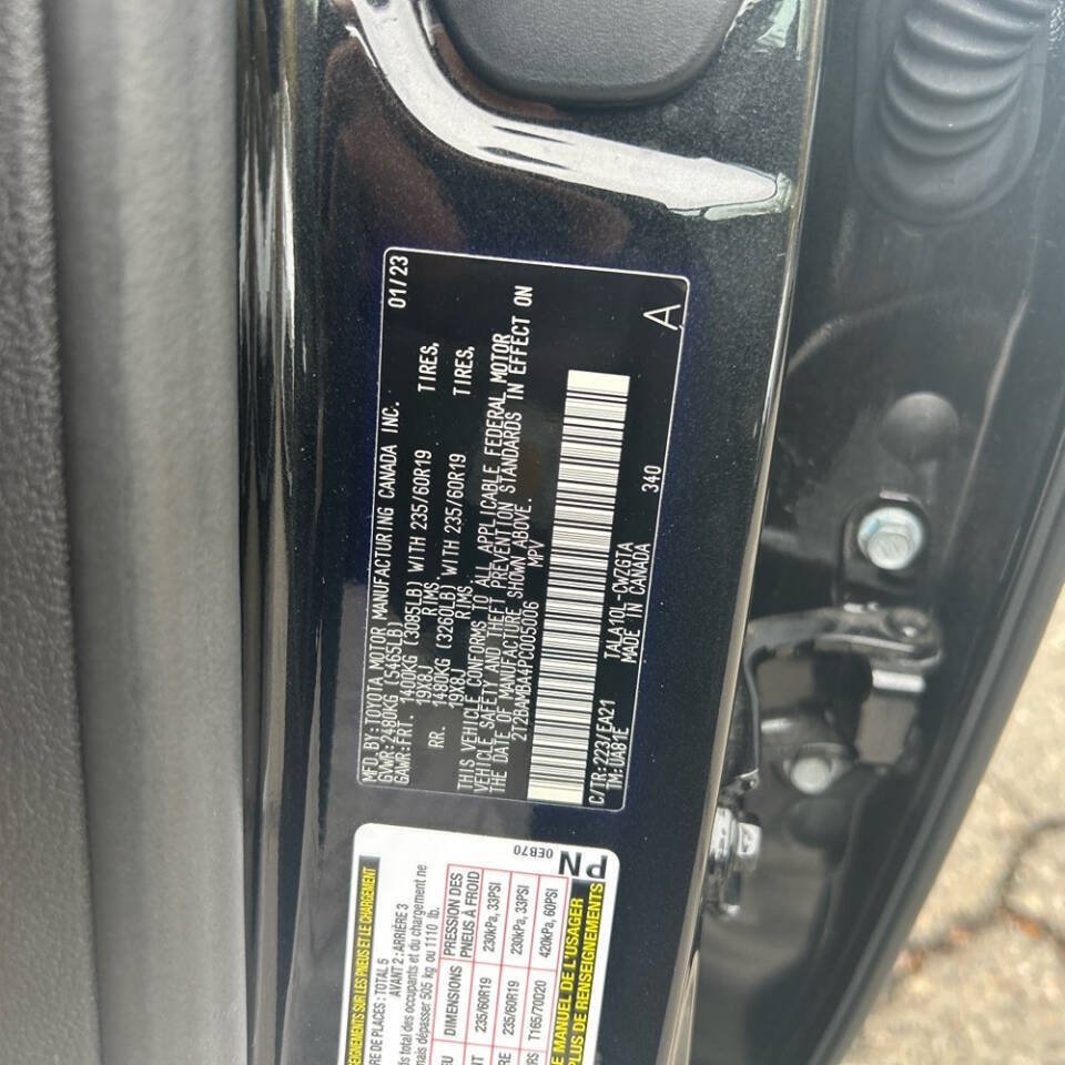 Used 2023 Lexus RX 350 Premium w/ Accessory Package (Z1) FWD image 23