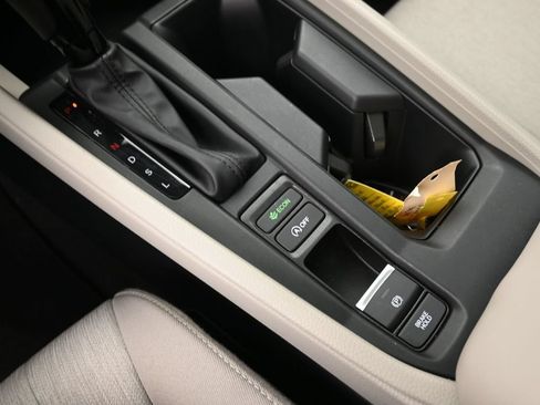 Used 2023 Honda Accord EX image 19