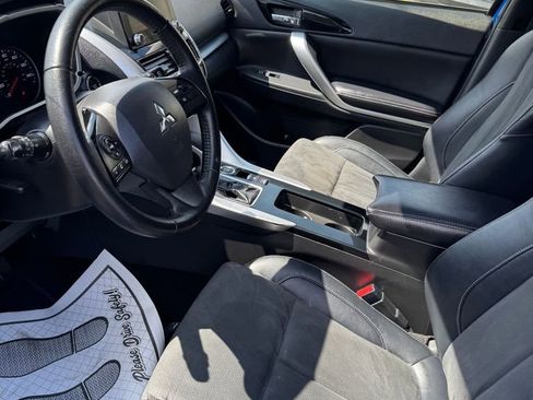 Used 2022 Mitsubishi Eclipse Cross AWD image 5