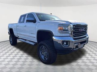 Used 2017 GMC Sierra 2500 SLT w/ Suspension Package, Off-Road AWD/4WD video 3