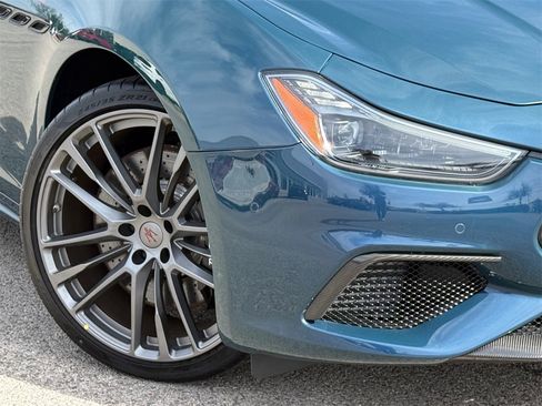 Used 2024 Maserati Ghibli Trofeo image 2