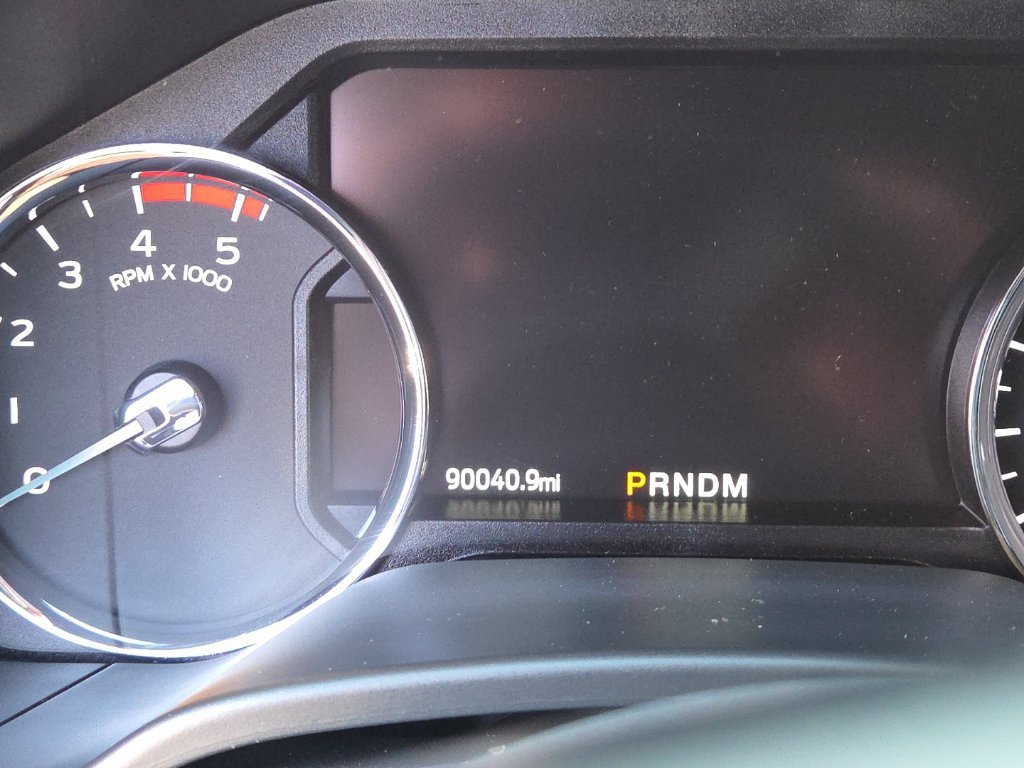 Used 2022 Ford F350 Platinum AWD/4WD image 6