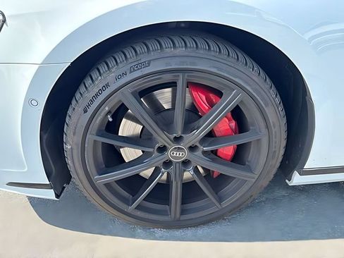 Used 2022 Audi S8 AWD/4WD image 8