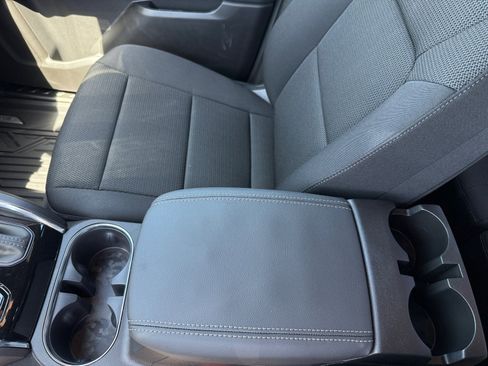 New 2026 GMC Canyon Elevation w/ Convenience Package image 14