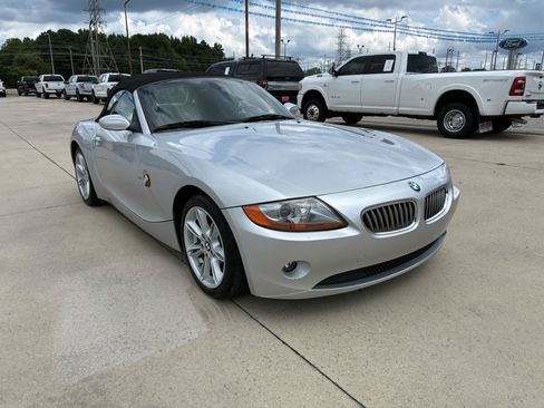 Used 2003 BMW Z4 3.0i RWD image 4