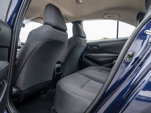 Used 2022 Toyota Corolla LE image 17