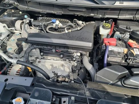 Used 2019 Nissan Rogue SV AWD/4WD image 34