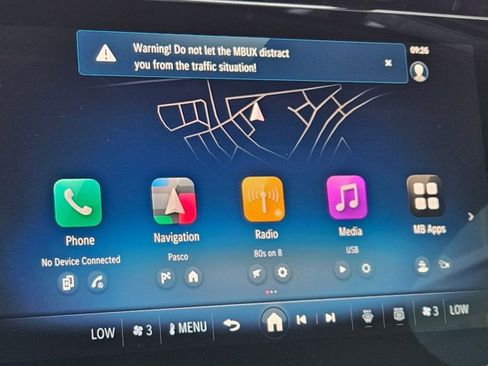 New 2026 Mercedes-Benz E 53 AMG e 4MATIC Sedan image 10