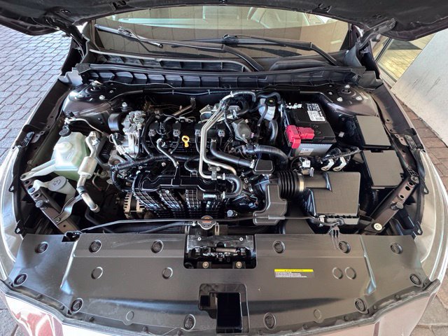 Used 2025 Nissan Altima 2.5 SV FWD image 21