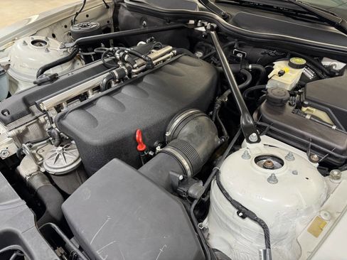 Used 2006 BMW M Roadster image 38