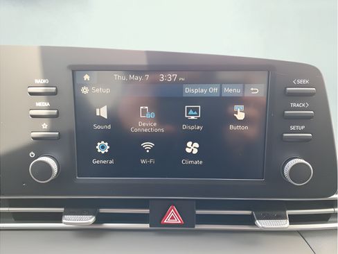 Used 2026 Hyundai Elantra SE FWD image 20