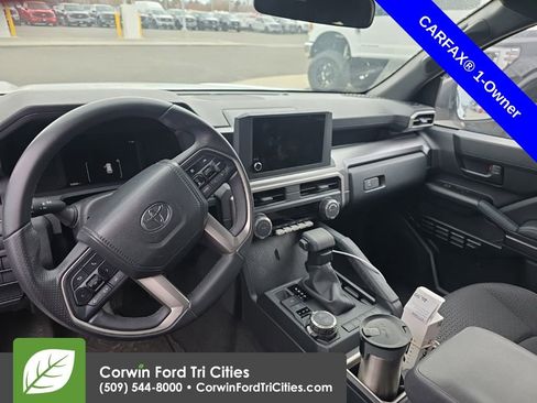 Used 2025 Toyota 4Runner SR5 image 20