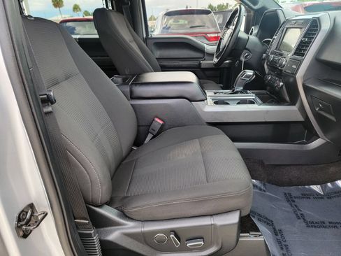 Used 2017 Ford F150 XLT w/ Equipment Group 302A Luxury AWD/4WD image 14