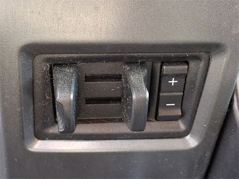 Used 2021 Ford F250 XLT w/ XLT Premium Package image 24