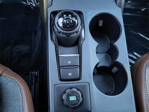 Used 2024 Ford Bronco Sport Outer Banks image 25