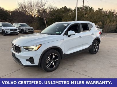 Certified 2025 Volvo XC40 B5 Core