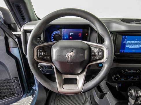 Used 2023 Ford Bronco 4-Door w/ Sasquatch Package AWD/4WD image 18