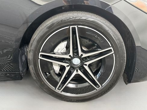 Used 2023 Mercedes-Benz C 300 4MATIC Sedan image 32