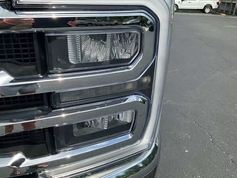 New 2026 Ford F250 Lariat w/ Chrome Package AWD/4WD image 9