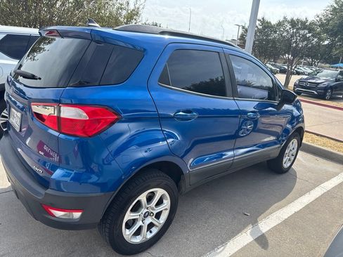 Used 2020 Ford EcoSport SE w/ SE Convenience Package AWD/4WD image 3