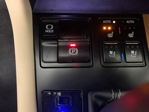 Used 2022 Lexus RX 350 AWD w/ Premium Package image 30