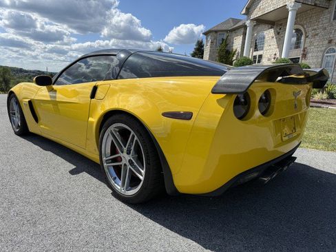 Used 2006 Chevrolet Corvette Z06 w/ Preferred Equipment Group image 5