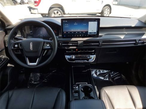 Used 2023 Lincoln Corsair AWD w/ Equipment Group 101A image 32