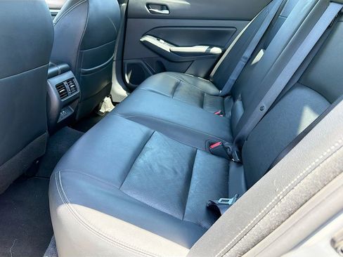 Used 2023 Nissan Altima 2.5 SL FWD image 33