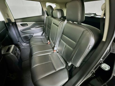 Used 2023 Nissan Murano SV FWD image 26