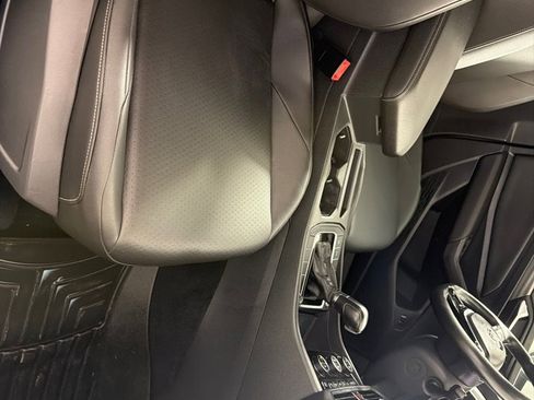 Used 2019 Volkswagen Jetta SEL FWD image 23