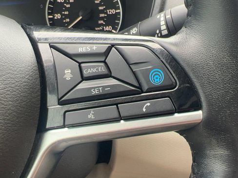 Used 2019 Nissan Altima 2.5 SV FWD image 13